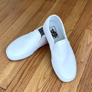 Size 7.5 Women’s white slip-on Vans